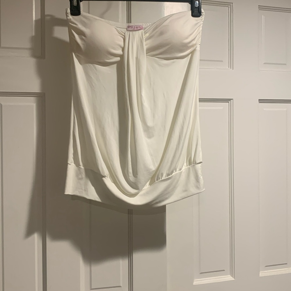 Beautiful Off White Top! Wear Strapless or with detachable accent strap.